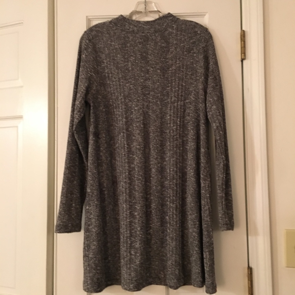 SOLD🌷Mossimo Supply Co-Tunic Top - Picture 2 of 7